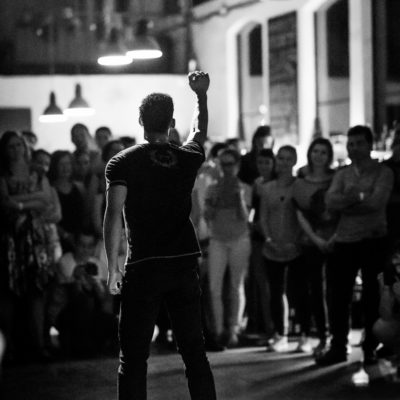 Fotograf konFotograf koncertů, divadla, tance - foto Filip Komorouscertů, divadla, tance - foto Filip Komorous